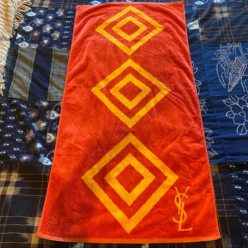 VINTAGE YSL LOGO ROYAL CREST TOWEL